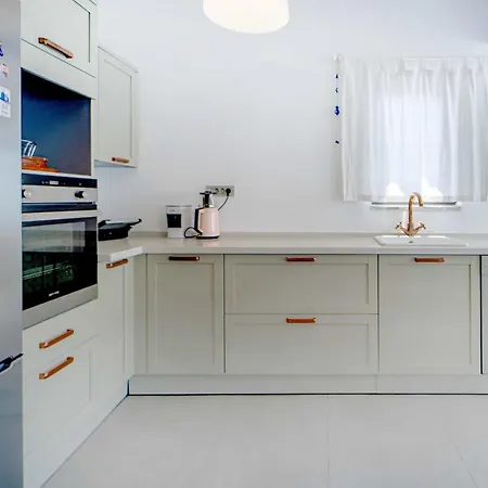 Villa Sea View Flat With Terrace 3 Min To Beach *