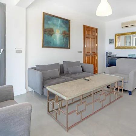Sea View Flat With Terrace 3 Min To Beach Villa