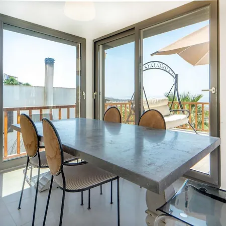 Sea View Flat With Terrace 3 Min To Beach Villa Gumusluk